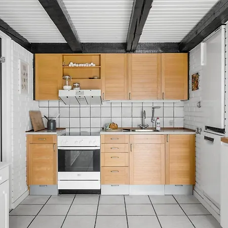 Stunning In With Kitchen *