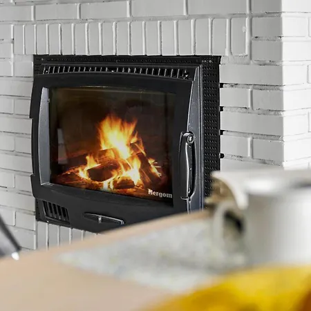 Stunning In With Kitchen Nyaraló